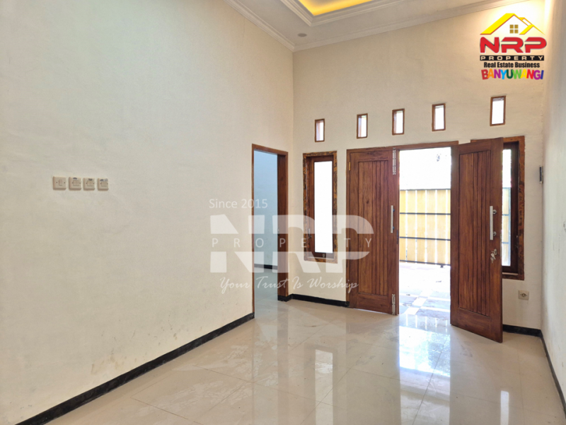 Dijual Rumah Baru Siap Huni di Dadapan - Banyuwangi  Dijual rumah baru 300 jutaan di Dadapan Banyuwangi  Dijual Rumah Baru Siap Huni di Dadapan - Banyuwangi&nbsp;
Dekat dengan hotel ternama dan kawasan wisata di Banyuwangi&nbsp;
Berada di kawasan pemukiman NRP BANYUWANGI