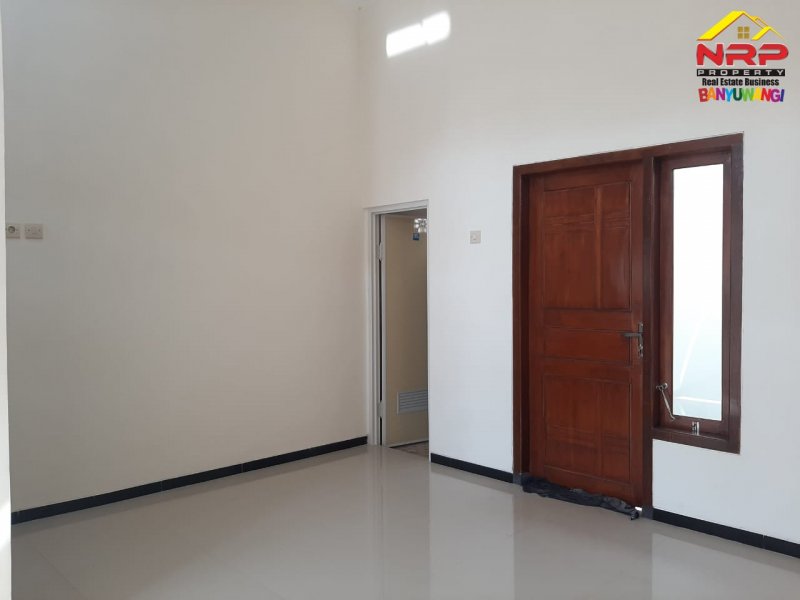 Dijual Rumah Baru Siap Huni di Perum Griya Wiyata Banyuwangi Dijual Rumah Baru Siap Huni di Perum Griya Wiyata Banyuwangi Dijual Rumah Baru Siap Huni di Perum Griya Wiyata Banyuwangi
Lokasi Pojok sangat nyaman dan cocok untuk tempat tinggal
Dekat Fasilitas Pendidikan, NRP BANYUWANGI