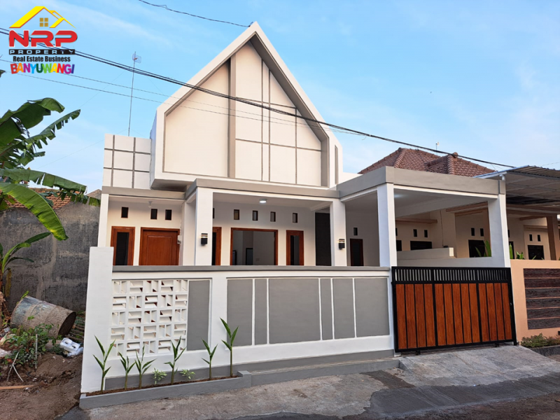 Dijual Rumah Baru Siap Huni di Pusat Kota Banyuwangi  Dijual Rumah Baru Murah  300 jutaan  Siap Huni di Pusat Kota Banyuwangi  Dijual Rumah Baru Siap Huni di Pusat Kota Banyuwangi&nbsp;
Kawasan bebas banjir, Lokasi sangat nyaman dan cocok untuk tempat tinggal
One get sistem. Dekat NRP BANYUWANGI