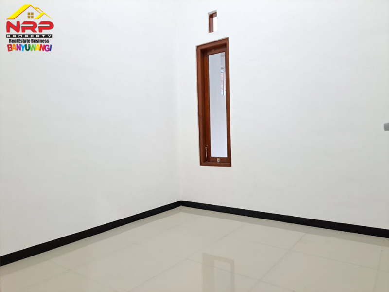 Dijual Rumah Baru Siap Huni di Pusat Kota Banyuwangi  Dijual Rumah Baru Murah  300 jutaan  Siap Huni di Pusat Kota Banyuwangi  Dijual Rumah Baru Siap Huni di Pusat Kota Banyuwangi&nbsp;
Kawasan bebas banjir, Lokasi sangat nyaman dan cocok untuk tempat tinggal
One get sistem. Dekat NRP BANYUWANGI