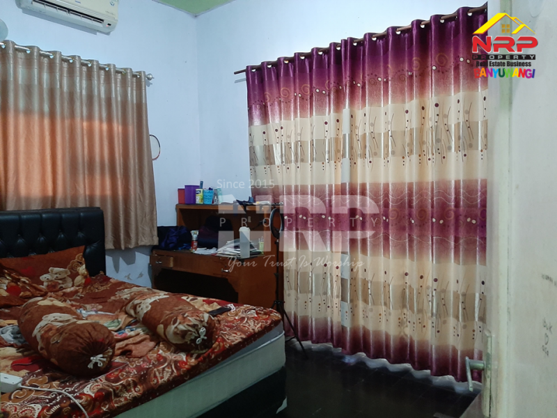 Dijual Rumah Belakang Masjid Ahmad Dahlan Banyuwangi Dijual Rumah Belakang Masjid Ahmad Dahlan Banyuwangi Dijual Rumah Belakang Masjid Ahmad Dahlan Banyuwangi
50 Meter dari Jl. Adi Sucipto, Bersebelahan dengan TK Aisyiyah&nbsp;
One get sistem, akses sebelah jl NRP BANYUWANGI