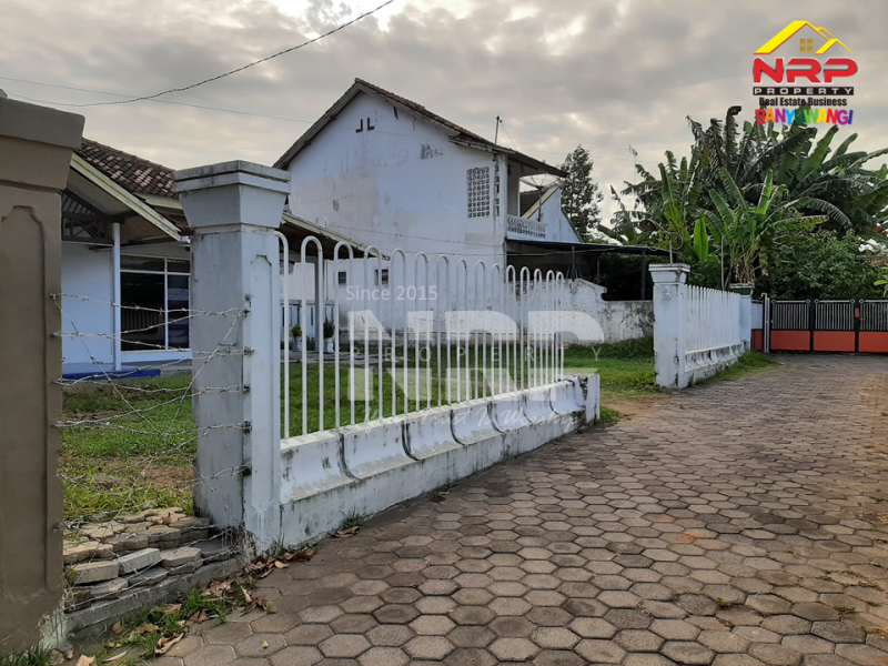 Dijual Rumah Belakang Masjid Ahmad Dahlan Banyuwangi Dijual Rumah Belakang Masjid Ahmad Dahlan Banyuwangi Dijual Rumah Belakang Masjid Ahmad Dahlan Banyuwangi
50 Meter dari Jl. Adi Sucipto, Bersebelahan dengan TK Aisyiyah&nbsp;
One get sistem, akses sebelah jl NRP BANYUWANGI
