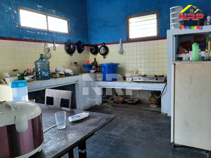 Dijual Rumah Belakang Masjid Ahmad Dahlan Banyuwangi Dijual Rumah Belakang Masjid Ahmad Dahlan Banyuwangi Dijual Rumah Belakang Masjid Ahmad Dahlan Banyuwangi
50 Meter dari Jl. Adi Sucipto, Bersebelahan dengan TK Aisyiyah&nbsp;
One get sistem, akses sebelah jl NRP BANYUWANGI