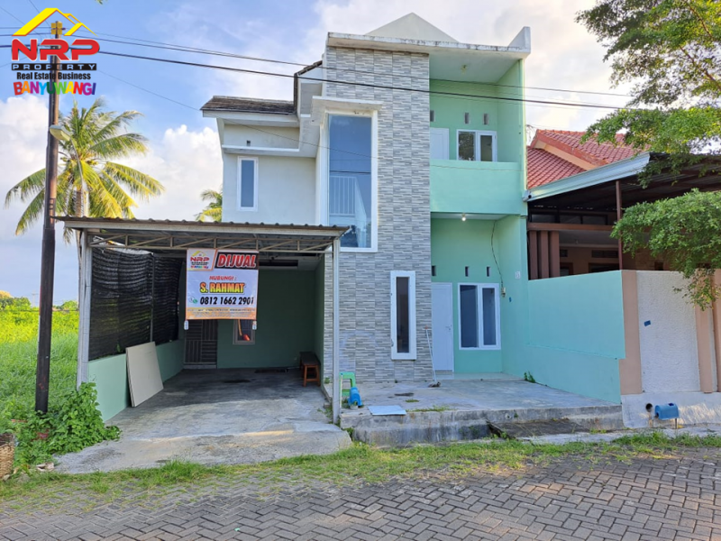 Dijual Rumah Cantik 2 Lantai di Pusat Kota Banyuwangi   Dijual Rumah Cantik 2 Lantai di Pusat Kota Banyuwangi   ijual Rumah Cantik 2 Lantai di Pusat Kota Banyuwangi&nbsp;&nbsp;
Terletak di Jl. Terusan Borobudur Tamanbaru
Sangat Cocok untuk Rumah Kos Pegawai, Home NRP BANYUWANGI