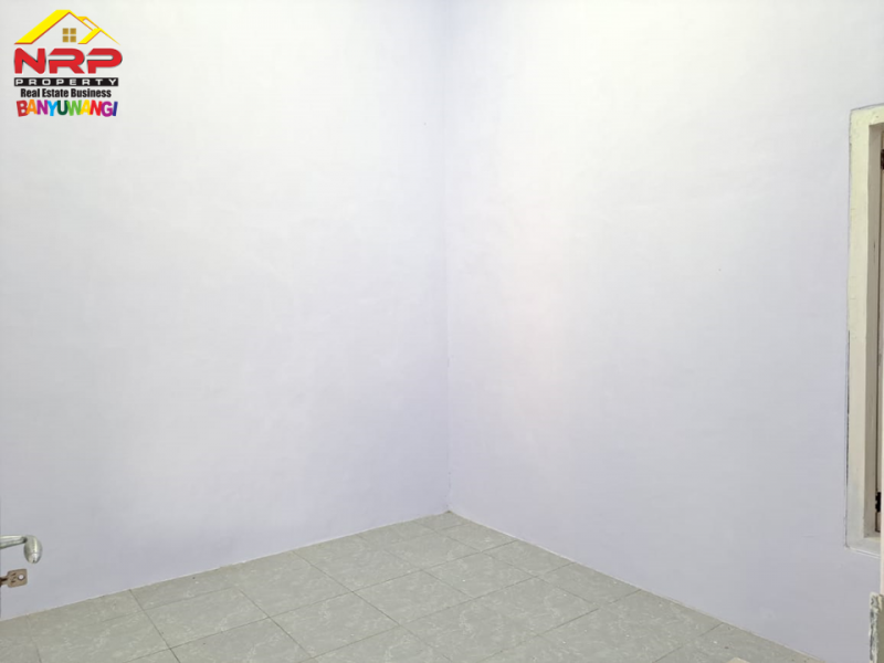 Dijual Rumah Cantik 2 Lantai di Pusat Kota Banyuwangi   Dijual Rumah Cantik 2 Lantai di Pusat Kota Banyuwangi   ijual Rumah Cantik 2 Lantai di Pusat Kota Banyuwangi&nbsp;&nbsp;
Terletak di Jl. Terusan Borobudur Tamanbaru
Sangat Cocok untuk Rumah Kos Pegawai, Home NRP BANYUWANGI