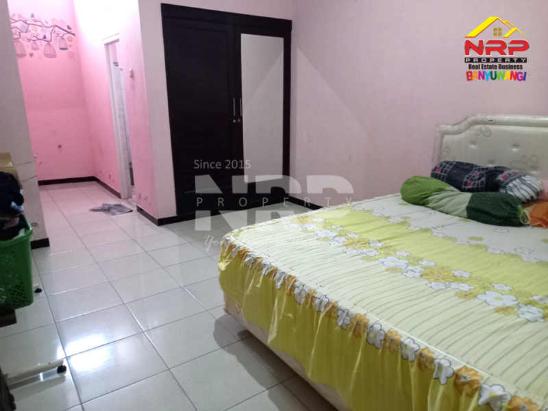 Dijual Rumah Cantik 2 Lantai di Tamanbaru, Banyuwangi  Dijual Rumah 2 Lantai di Tamanbaru, Banyuwangi  Dijual Rumah Cantik 2 Lantai di Tamanbaru, Banyuwangi&nbsp;
Dekat dengan Kantor Pemda dan Pemerintahan, Dekat Dengan Fasilitas Pendidikan, Perbelanjaan dan NRP BANYUWANGI