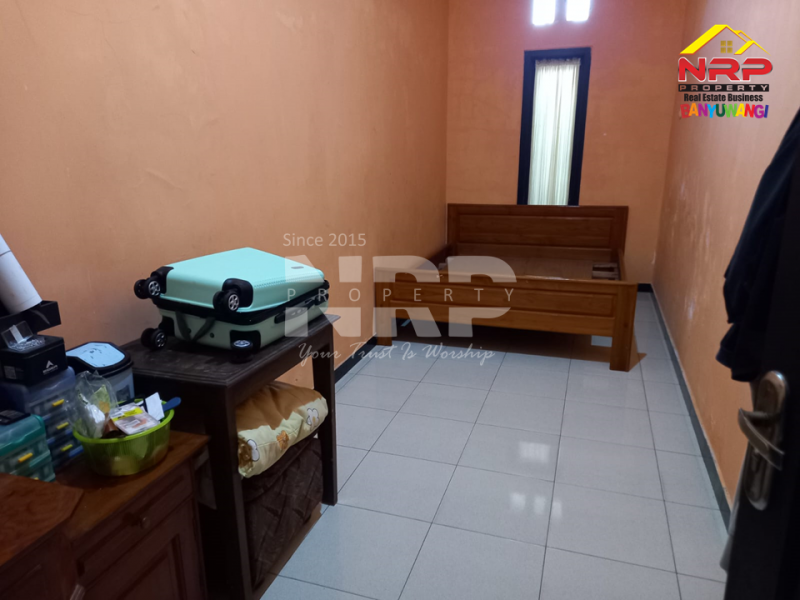Dijual Rumah Cantik 2 Lantai di Tamanbaru, Banyuwangi  Dijual Rumah 2 Lantai di Tamanbaru, Banyuwangi  Dijual Rumah Cantik 2 Lantai di Tamanbaru, Banyuwangi&nbsp;
Dekat dengan Kantor Pemda dan Pemerintahan, Dekat Dengan Fasilitas Pendidikan, Perbelanjaan dan NRP BANYUWANGI