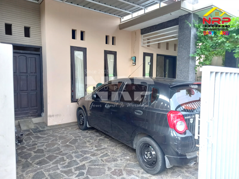 Dijual Rumah Cantik 2 Lantai di Tamanbaru, Banyuwangi  Dijual Rumah 2 Lantai di Tamanbaru, Banyuwangi  Dijual Rumah Cantik 2 Lantai di Tamanbaru, Banyuwangi&nbsp;
Dekat dengan Kantor Pemda dan Pemerintahan, Dekat Dengan Fasilitas Pendidikan, Perbelanjaan dan NRP BANYUWANGI