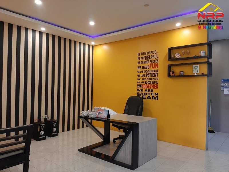 Dijual Rumah Cantik 2 Lantai Siap Huni di Jl. Agus Salim - Banyuwangi Dijual Rumah Cantik 2 Lantai Siap Huni di Jl. Agus Salim - Banyuwangi Dijual Rumah Cantik 2 Lantai Siap Huni di Jl. Agus Salim - Banyuwangi
Lokasi Strategis Cocok Untuk Hunian, Home stay dan kantor.

Luas Tanah : 133 m2 NRP BANYUWANGI