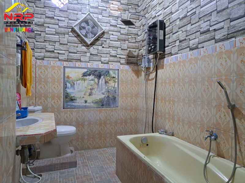 Dijual Rumah Cantik 2 Lantai Siap Huni di Perum. GPI Rogojampi - Banyuwangi Dijual Rumah Murah Cantik 2 Lantai Siap Huni di Perum. GPI Rogojampi - Banyuwangi Dijual Rumah Cantik 2 Lantai Siap Huni di Perum. GPI Rogojampi - Banyuwangi
Hunian Strategis dekat dengan fasilitas perbelanjaan dan pasar rogojampi

Luas NRP BANYUWANGI