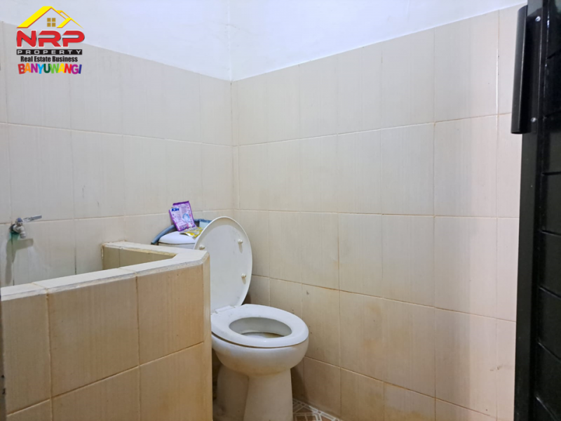 Dijual Rumah Cantik 2 Lantai Siap Huni di Perum. Mendut Regency - Banyuwangi  Dijual Rumah Cantik 2 Lantai Siap Huni di Perum. Mendut Regency - Banyuwangi  Dijual Rumah Cantik 2 Lantai Siap Huni di Perum. Mendut Regency - Banyuwangi&nbsp;
Hunian Exclusive terletak di Kawasan Perumahan Elit di Pusat Kota NRP BANYUWANGI
