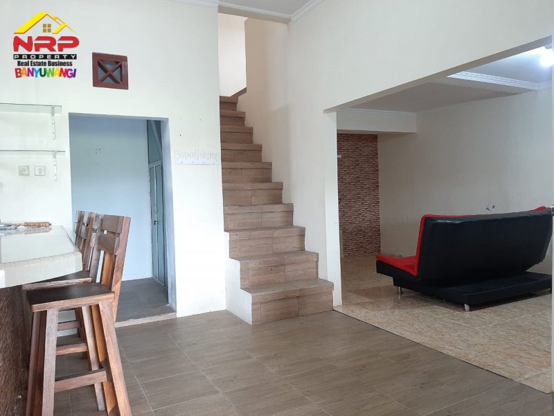 Dijual Rumah Cantik 2 Lantai Strategis di Pusat Kota Banyuwangi Dijual Rumah Cantik 2 Lantai Strategis di Pusat Kota Banyuwangi Dijual Rumah Cantik 2 Lantai Strategis di Pusat Kota Banyuwangi
Hunian dengan Premium Location, Lingkungan yang sejuk dan dekat dengan Fasilitas Pendidikan NRP BANYUWANGI