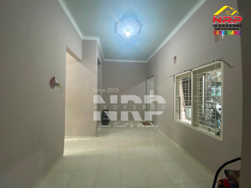 Dijual Rumah Cantik akses mudah di kawasan Perumahan Giri - Banyuwangi  Dijual Rumah Cantik akses mudah di kawasan Perumahan Giri - Banyuwangi  Dijual Rumah Cantik akses mudah di kawasan Perumahan Giri - Banyuwangi&nbsp;
One Get Sistem , Cocok untuk rumah hunian,lokasi sangat nyaman dan aman.

Luas NRP BANYUWANGI