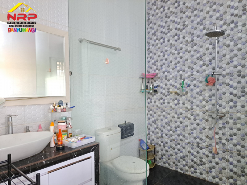 DIJUAL Rumah Cantik dan Luas di Purwoharjo, Banyuwangi   DIJUAL Rumah Cantik dan Luas di Purwoharjo, Banyuwangi   DIJUAL Rumah Cantik dan Luas di Purwoharjo, Banyuwangi&nbsp;&nbsp;
Dekat dengan kawasan Pendidikan SMAN 1 Purwoharjo, Dekat dengan Pasar Purwoharj
Cocok NRP BANYUWANGI