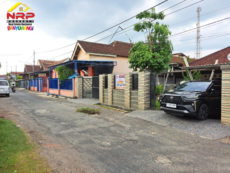 DIJUAL Rumah Cantik dan Luas di Purwoharjo, Banyuwangi   DIJUAL Rumah Cantik dan Luas di Purwoharjo, Banyuwangi   DIJUAL Rumah Cantik dan Luas di Purwoharjo, Banyuwangi&nbsp;&nbsp;
Dekat dengan kawasan Pendidikan SMAN 1 Purwoharjo, Dekat dengan Pasar Purwoharj
Cocok NRP BANYUWANGI