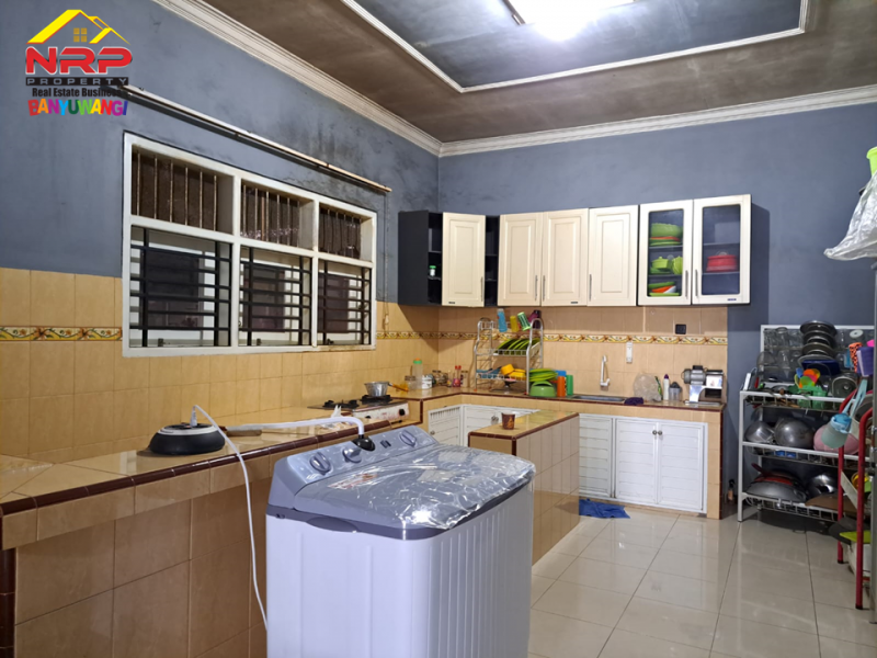 DIJUAL Rumah Cantik dan Luas di Purwoharjo, Banyuwangi   DIJUAL Rumah Cantik dan Luas di Purwoharjo, Banyuwangi   DIJUAL Rumah Cantik dan Luas di Purwoharjo, Banyuwangi&nbsp;&nbsp;
Dekat dengan kawasan Pendidikan SMAN 1 Purwoharjo, Dekat dengan Pasar Purwoharj
Cocok NRP BANYUWANGI