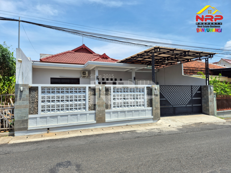 Dijual Rumah Cantik di Belakang Kantor Pemkab Banyuwangi  Dijual Rumah Cantik di Belakang Kantor Pemkab Banyuwangi  Dijual Rumah Cantik di Belakang Kantor Pemkab Banyuwangi&nbsp;
Terletak di Jl. Utama Borobudur Tamanbaru
Sangat Cocok untuk Hunian Pribadi maupun&nbsp; NRP BANYUWANGI
