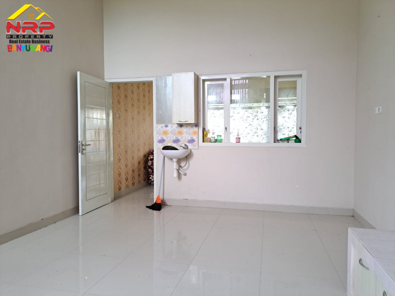 Dijual Rumah Cantik Full Furnished di Bumi Badean Mandiri - Banyuwangi  Dijual Rumah Cantik Full Furnished di Bumi Badean Mandiri - Banyuwangi  Dijual Rumah Cantik Full Furnished di Bumi Badean Mandiri - Banyuwangi
Hunian dengan lingkungan yang masih Asri dan Nyaman.
Dekat dengan Bandara NRP BANYUWANGI