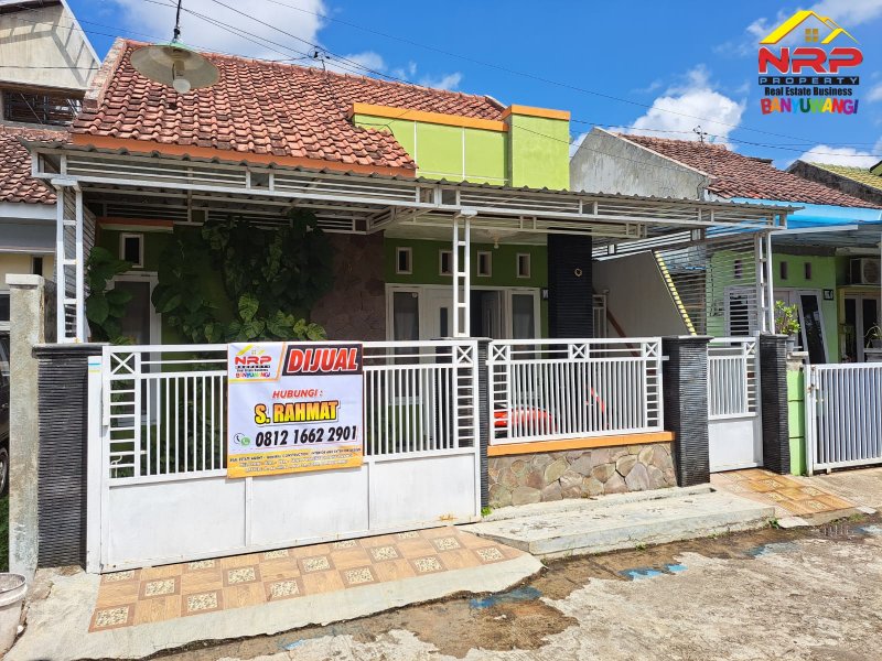 Dijual Rumah Cantik Full Perabot Siap Huni Di Perum. Puri Brawijaya Banyuwangi Dijual Rumah Cantik Full Perabot Siap Huni Di Perum. Puri Brawijaya Banyuwangi Dijual Rumah Cantik Full Perabot Siap Huni Di Perum. Puri Brawijaya Banyuwangi
Hunian Strategis Pusat Kota dengan Lingkungan sejuk, asri dan mudah NRP BANYUWANGI