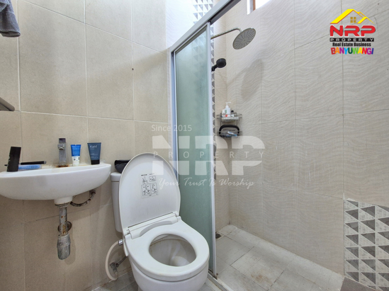 Dijual Rumah Cantik Hook 2 Full Furniture di Perum. Gardenia Estate Banyuwangi Dijual Rumah Cantik Hook 2 Full Furniture di Perum. Gardenia Estate Banyuwangi Dijual Rumah Cantik Hook 2 Full Furniture di Perum. Gardenia Estate Banyuwangi
Hunian Elit Pusat Kota Dengan Lingkungan Aman, Nyaman dan Asri.&nbsp;
Onet get NRP BANYUWANGI
