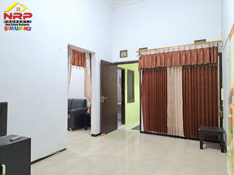 Dijual Rumah Cantik Hook Siap Huni di Perum. Mendut Regency - Banyuwangi  Dijual Rumah Cantik Hook Siap Huni di Perum. Mendut Regency - Banyuwangi  Dijual Rumah Cantik Hook Siap Huni di Perum. Mendut Regency - Banyuwangi
Hunian Exclusive terletak di Kawasan Perumahan Elit di Pusat Kota Banyuwangi
Dekat NRP BANYUWANGI