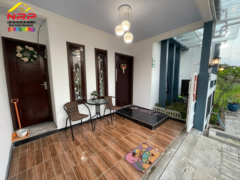 DIJUAL RUMAH CANTIK MINIMALIS 2 LANTAI VIEW SAWAH DI GLENMORE BANYUWANGI DIJUAL RUMAH CANTIK MINIMALIS 2 LANTAI VIEW SAWAH DI GLENMORE BANYUWANGI DIJUAL RUMAH CANTIK MINIMALIS 2 LANTAI VIEW SAWAH DI GLENMORE BANYUWANGI
Hanya 15 Menit Ke Kota Genteng, 40 menit Ke Rogojampi Dan 60 Menit Ke Banyuwangi NRP BANYUWANGI
