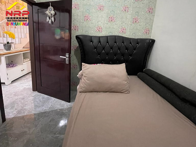 DIJUAL RUMAH CANTIK MINIMALIS 2 LANTAI VIEW SAWAH DI GLENMORE BANYUWANGI DIJUAL RUMAH CANTIK MINIMALIS 2 LANTAI VIEW SAWAH DI GLENMORE BANYUWANGI DIJUAL RUMAH CANTIK MINIMALIS 2 LANTAI VIEW SAWAH DI GLENMORE BANYUWANGI
Hanya 15 Menit Ke Kota Genteng, 40 menit Ke Rogojampi Dan 60 Menit Ke Banyuwangi NRP BANYUWANGI