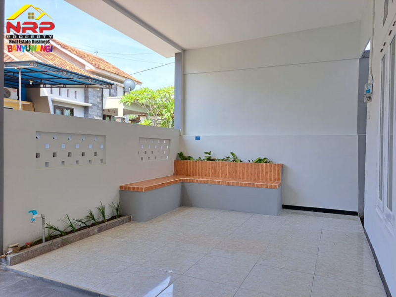 Dijual Rumah Cantik Minimalis di kawasan Wisata Banyuwangi Park  Dijual Rumah Cantik Minimalis di kawasan Wisata Banyuwangi Park  Dijual Rumah Cantik Minimalis di kawasan Wisata Banyuwangi Park&nbsp;
Sangat cocok untuk hunian atau investasi jangka panjang.&nbsp;
Lokasi Strategis, Nyaman NRP BANYUWANGI