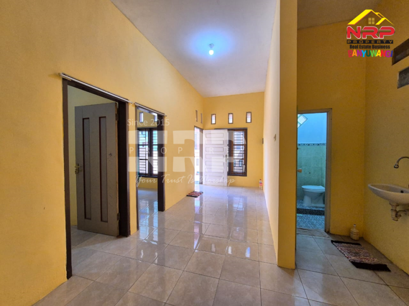 Dijual Rumah Cantik Minimalis di Perum. Rizki Residance - Bwi Dijual Rumah Cantik Minimalis di Perum. Rizki Residance - Bwi Dijual Rumah Cantik Minimalis di Perum. Rizki Residance - Bwi
Akses Nol Jalan MH. Thamrin Banyuwangi
One Get Sistem , Cocok untuk rumah hunian,lokasi sangat NRP BANYUWANGI