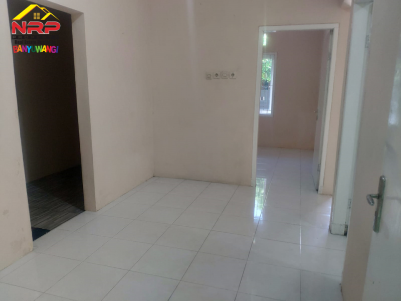 Dijual Rumah Cantik Minimalis  di Perum. Villa Bukit Mas  Dijual Rumah Cantik Minimalis  di Perum. Villa Bukit Mas  Dijual Rumah Cantik Minimalis&nbsp; di Perum. Villa Bukit Mas&nbsp;
Akses Utama Jalan MH. Thamrin Banyuwangi
Cocok untuk rumah hunian,lokasi sangat nyaman NRP BANYUWANGI