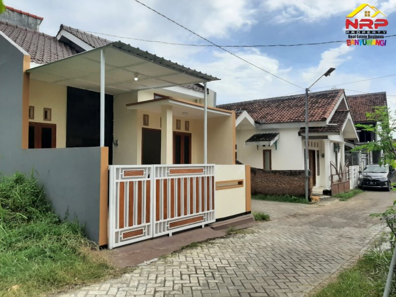 Dijual Rumah Cantik Minimalis MURAH di Pusat Kota Banyuwangi Dijual Rumah Cantik Minimalis MURAH di Pusat Kota Banyuwangi Dijual Rumah Cantik Minimalis MURAH di Pusat Kota Banyuwangi
Rumah baru dengan type 45 Hanya 200 Juta'an

Fasilitas : Ruang tamu + Ruang Keluarga, 2 NRP BANYUWANGI