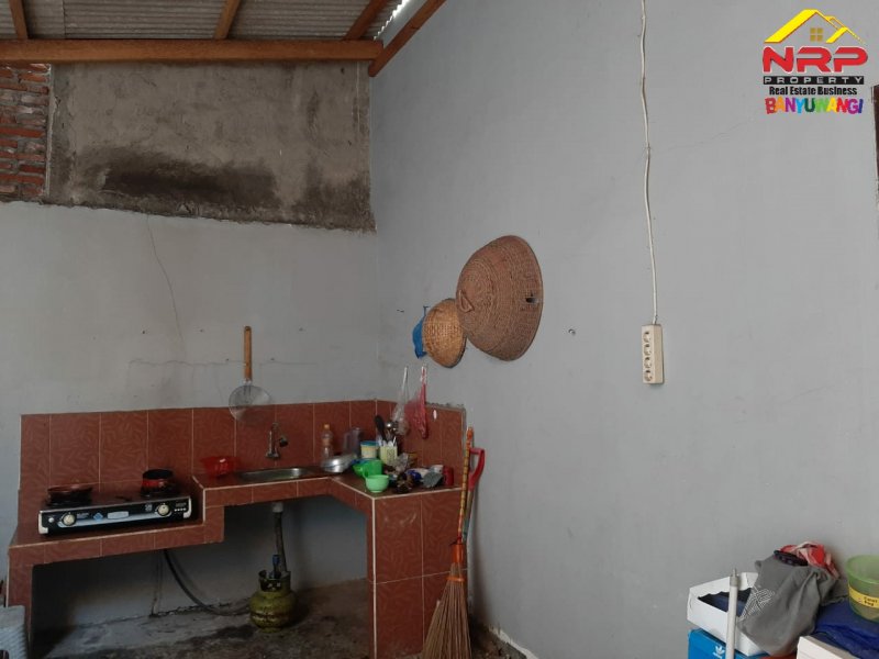 Dijual Rumah Cantik Minimalis Siap Huni di Perum. Bunga Residence - Banyuwangi Dijual Rumah Cantik Minimalis Siap Huni di Perum. Bunga Residence - Banyuwangi Dijual Rumah Cantik Minimalis Siap Huni di Perum. Bunga Residence - Banyuwangi. Hunian dengan Premium Location di Posat Kota Banyuwangi. Dekat dengan Fasilitas NRP BANYUWANGI