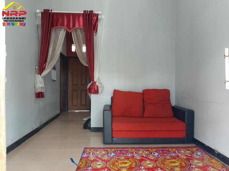Dijual Rumah Cantik Minimalis Siap Huni di Perum. Bunga Residence - Banyuwangi Dijual Rumah Cantik Minimalis Siap Huni di Perum. Bunga Residence - Banyuwangi Dijual Rumah Cantik Minimalis Siap Huni di Perum. Bunga Residence - Banyuwangi. Hunian dengan Premium Location di Posat Kota Banyuwangi. Dekat dengan Fasilitas NRP BANYUWANGI