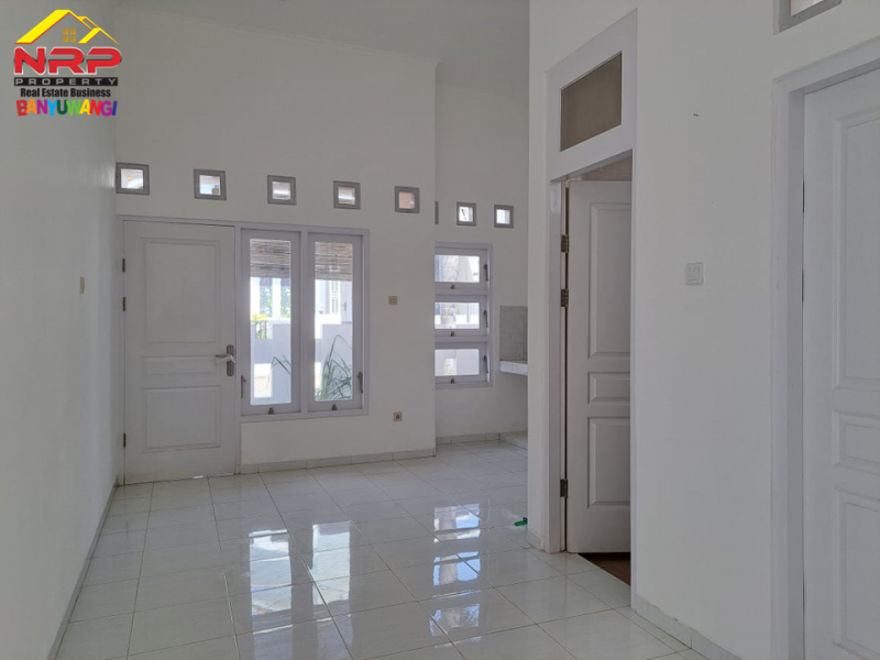 Dijual Rumah Cantik Posisi Hook di Perum  Elit Gardenia Estate Banyuwangi Dijual Rumah Cantik Posisi Hook di Perum  Elit Gardenia Estate Banyuwangi Dijual Rumah Cantik Posisi Hook di Perum&nbsp; Elit Gardenia Estate Banyuwangi
Hunian Elit Pusat Kota Dengan Lingkungan Aman, Nyaman dan Asri.&nbsp;
Dengan NRP BANYUWANGI