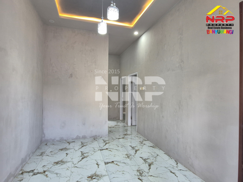 Dijual Rumah Cantik Siap Huni di Perum. Brawijaya - Banyuwangi Jual rumah baru 300 jutaan banyuwangi  Sederhana, tapi penuh arti. Rumah minimalis modern ini hadir dengan desain yang nyaman, fungsional, dan menenangkan
Dijual Rumah Cantik Siap Huni di Perum. NRP BANYUWANGI