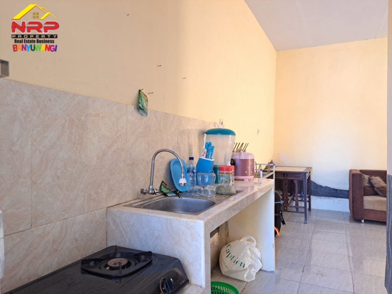 Dijual Rumah Cantik  Siap Huni Di Perum. Puri Brawijaya Banyuwangi Dijual Rumah Cantik Murah   200 Jutaan Pusat Kota Banyuwangi  Dijual Rumah Cantik&nbsp; Siap Huni Di Perum. Puri Brawijaya Banyuwangi
Hunian Strategis Pusat Kota dengan Lingkungan sejuk, asri dan mudah diakses

LT/LB : NRP BANYUWANGI