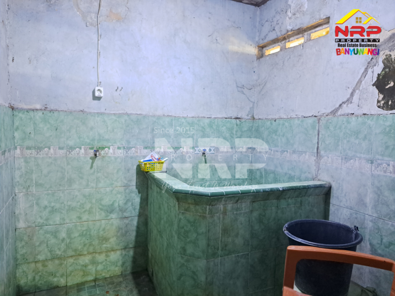 Dijual Rumah Classic 150 Meter dari Jl. Basuki Rahmat - Banyuwangi  Dijual Rumah Classic 150 Meter dari Jl. Basuki Rahmat - Banyuwangi  Dijual Rumah Classic 150 Meter dari Jl. Basuki Rahmat - Banyuwangi&nbsp;
Rumah strategis berada di pusat kota banyuwangi&nbsp;
Dekat dengan ACE Hardware NRP BANYUWANGI