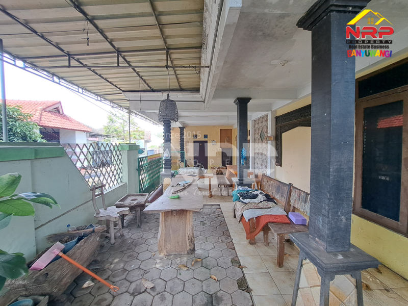 Dijual Rumah Classic Hook Murah 2 Lantai Sangat Strategis di Tamanbaru , Banyuwangi  Dijual Rumah Classic Hook Murah 2 Lantai Sangat Strategis di Tamanbaru , Banyuwangi  Dijual Rumah Classic Hook Murah 2 Lantai Sangat Strategis di Tamanbaru , Banyuwangi&nbsp;
Dekat dengan Fasilitas Pendidikan, Perbelanjaan dan kantor dinas NRP BANYUWANGI