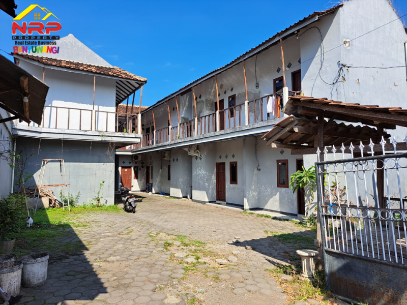 Dijual Rumah dan Kos- Kosan Belakang Kantor Bupati Banyuwangi  Dijual Rumah dan Kos- Kosan Belakang Kantor Bupati Banyuwangi  Dijual Rumah dan Kos- Kosan Belakang Kantor Bupati Banyuwangi&nbsp;
Lingkungan strategis , Berada di Pusat Perkantoran dan Perbelanjaan NRP BANYUWANGI