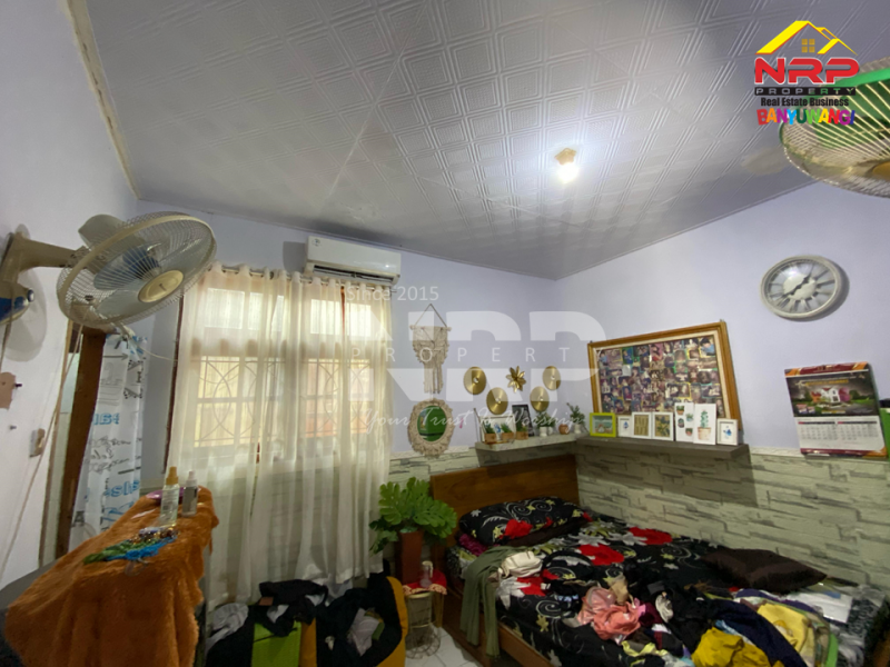 Dijual Rumah dan Kos"an Siap Huni Di Tengah Kota Banyuwangi Dijual Rumah dan Kos"an Siap Huni Di Tengah Kota Banyuwangi Dijual Rumah dan Kos"an Siap Huni Di Tengah Kota Banyuwangi
Hunian Exclusive berada di Pusat kota Banyuwangi dekat Taman Makam Pahlawan NRP BANYUWANGI