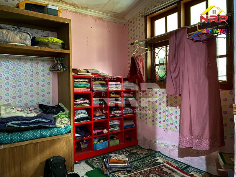 Dijual Rumah dan Kos"an Siap Huni Di Tengah Kota Banyuwangi Dijual Rumah dan Kos"an Siap Huni Di Tengah Kota Banyuwangi Dijual Rumah dan Kos"an Siap Huni Di Tengah Kota Banyuwangi
Hunian Exclusive berada di Pusat kota Banyuwangi dekat Taman Makam Pahlawan NRP BANYUWANGI