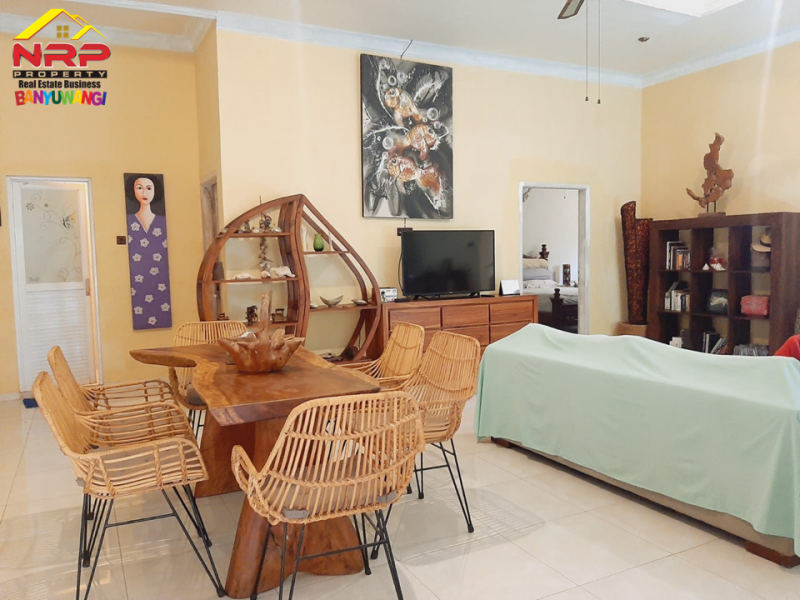 Dijual Rumah dan Kos-kosan Mewah Full Furnished di Kertosari - Banyuwangi  Dijual Rumah dan Kos-kosan Mewah Full Furnished di Kertosari - Banyuwangi  Dijual Rumah dan Kos-kosan Mewah Full Furnished di Kertosari - Banyuwangi&nbsp;
Terletak di kawasan bisnis aktif, ramai dan padat penduduk.
Dekat dengan NRP BANYUWANGI