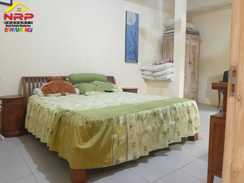 Dijual Rumah dan Kos-kosan Mewah Full Furnished di Kertosari - Banyuwangi  Dijual Rumah dan Kos-kosan Mewah Full Furnished di Kertosari - Banyuwangi  Dijual Rumah dan Kos-kosan Mewah Full Furnished di Kertosari - Banyuwangi&nbsp;
Terletak di kawasan bisnis aktif, ramai dan padat penduduk.
Dekat dengan NRP BANYUWANGI