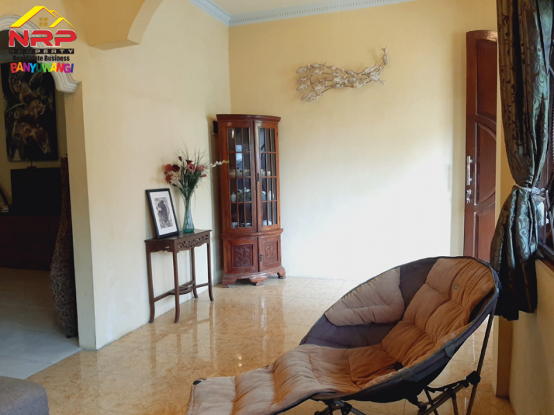 Dijual Rumah dan Kos-kosan Mewah Full Furnished di Kertosari - Banyuwangi  Dijual Rumah dan Kos-kosan Mewah Full Furnished di Kertosari - Banyuwangi  Dijual Rumah dan Kos-kosan Mewah Full Furnished di Kertosari - Banyuwangi&nbsp;
Terletak di kawasan bisnis aktif, ramai dan padat penduduk.
Dekat dengan NRP BANYUWANGI