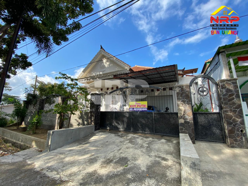 Dijual Rumah dan Kos-kosan Strategis Depan Kantor BPN Banyuwangi  Dijual Rumah dan Kos-kosan Strategis Depan Kantor BPN Banyuwangi  Dijual Rumah dan Kos-kosan Strategis Depan Kantor BPN Banyuwangi&nbsp;
Dekat dengan fasilitas pendidikan dan perkantoran, Akses Jl. Sangat Lebar&nbsp;

Luas NRP BANYUWANGI