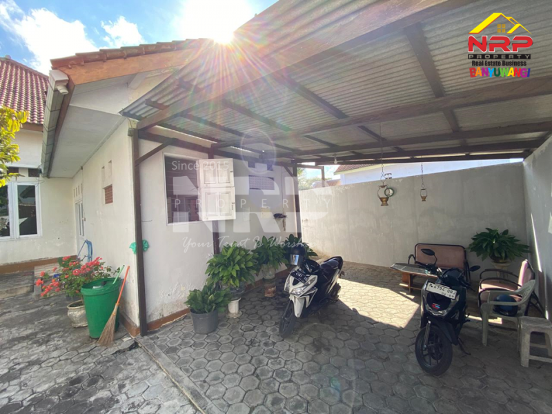 Dijual Rumah dan Kos-kosan Strategis Depan Kantor BPN Banyuwangi  Dijual Rumah dan Kos-kosan Strategis Depan Kantor BPN Banyuwangi  Dijual Rumah dan Kos-kosan Strategis Depan Kantor BPN Banyuwangi&nbsp;
Dekat dengan fasilitas pendidikan dan perkantoran, Akses Jl. Sangat Lebar&nbsp;

Luas NRP BANYUWANGI
