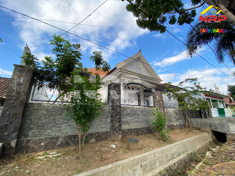 Dijual Rumah dan Kos-kosan Strategis Depan Kantor BPN Banyuwangi  Dijual Rumah dan Kos-kosan Strategis Depan Kantor BPN Banyuwangi  Dijual Rumah dan Kos-kosan Strategis Depan Kantor BPN Banyuwangi&nbsp;
Dekat dengan fasilitas pendidikan dan perkantoran, Akses Jl. Sangat Lebar&nbsp;

Luas NRP BANYUWANGI