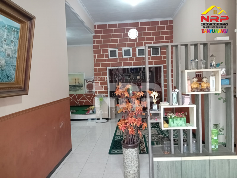 Dijual Rumah dan Ruko ditepi Jl. Genteng - Jajag, Banyuwangi  Dijual Rumah dan Ruko ditepi Jl. Genteng - Jajag, Banyuwangi  Dijual Rumah dan Ruko ditepi Jl. Genteng - Jajag, Banyuwangi&nbsp;
Dekat dengan RS. Graha Medika Jajag. Lokasi strategis cocok untuk hunian dan NRP BANYUWANGI