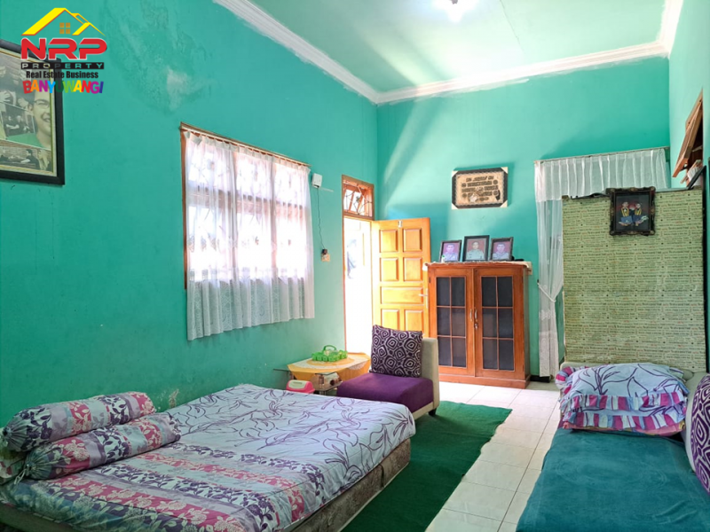 Dijual Rumah dan tanah Siap Huni 100 Meter dari Jl. Utama Srono - Bwi Dijual Rumah dan tanah Siap Huni 100 Meter dari Jl. Utama Srono - Bwi Dijual Rumah dan tanah Siap Huni 100 Meter dari Jl. Utama Srono - Bwi
Dekat dengan Fasilitas Pendidikan Srono,&nbsp;

Luas Tanah : 600 M2
Luas Bangunan : NRP BANYUWANGI