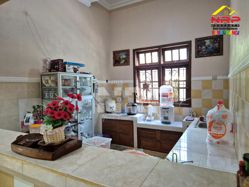 Dijual rumah dengan taman yang cantik dan luas di Sobo - Banyuwangi  Dijual rumah dengan taman yang cantik dan luas di Sobo - Banyuwangi  Dijual rumah dengan taman yang cantik dan luas di Sobo - Banyuwangi&nbsp;
Beli Hunian Bonus Udara Sejuk Layaknya tinggal di Puncak&nbsp;

LT/LB : 500/170 M2 NRP BANYUWANGI